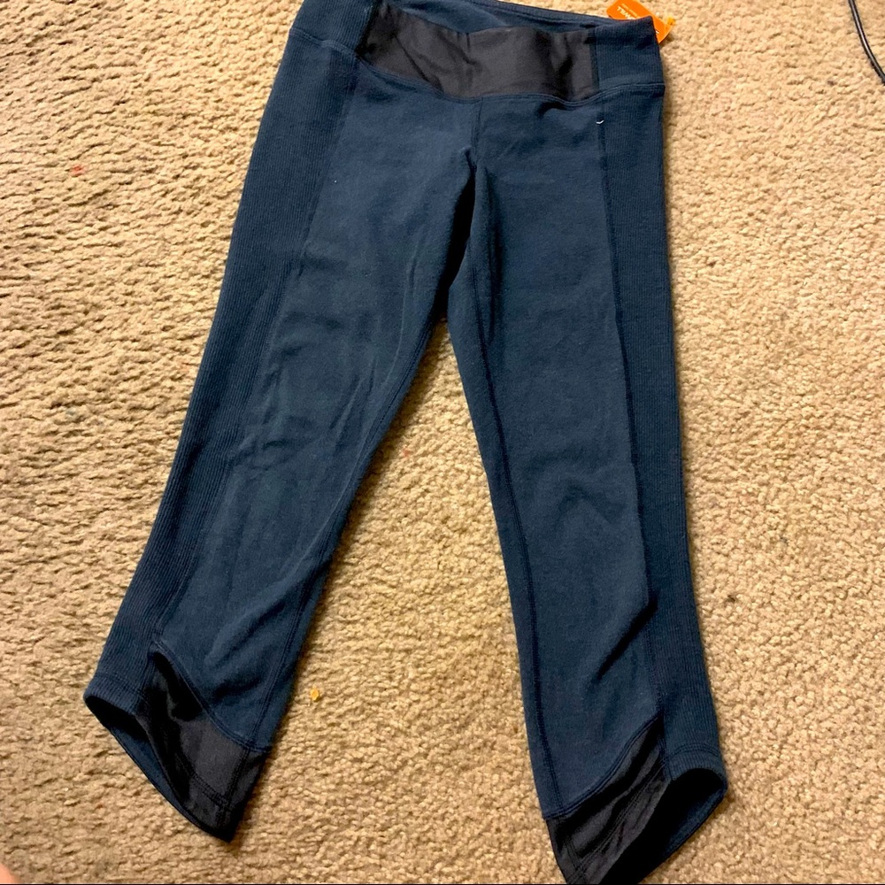 Lululemon Capri leggings sz 4